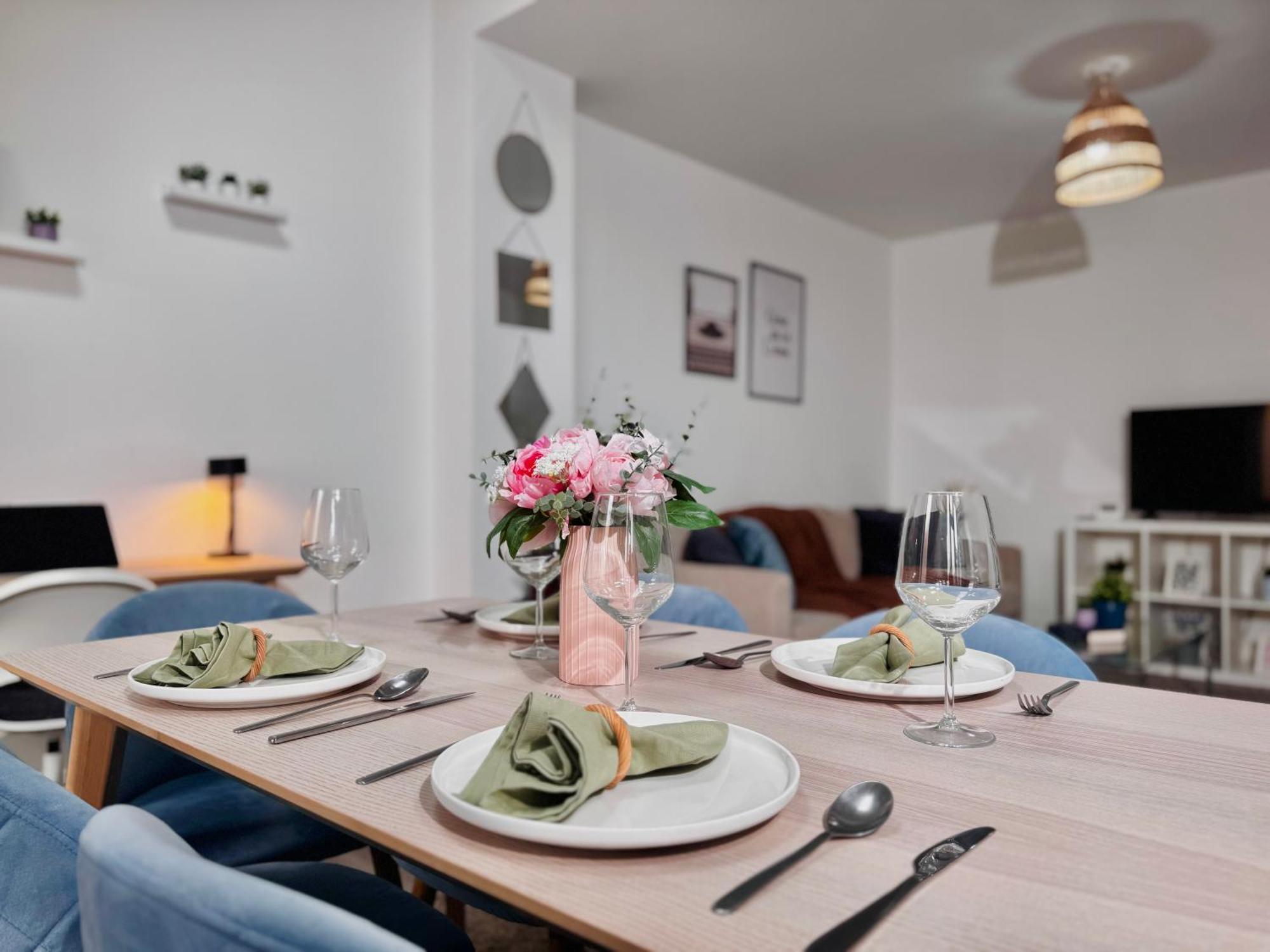 Cosy 1-Bed Flat 30Min To Central London & Parking Εξωτερικό φωτογραφία