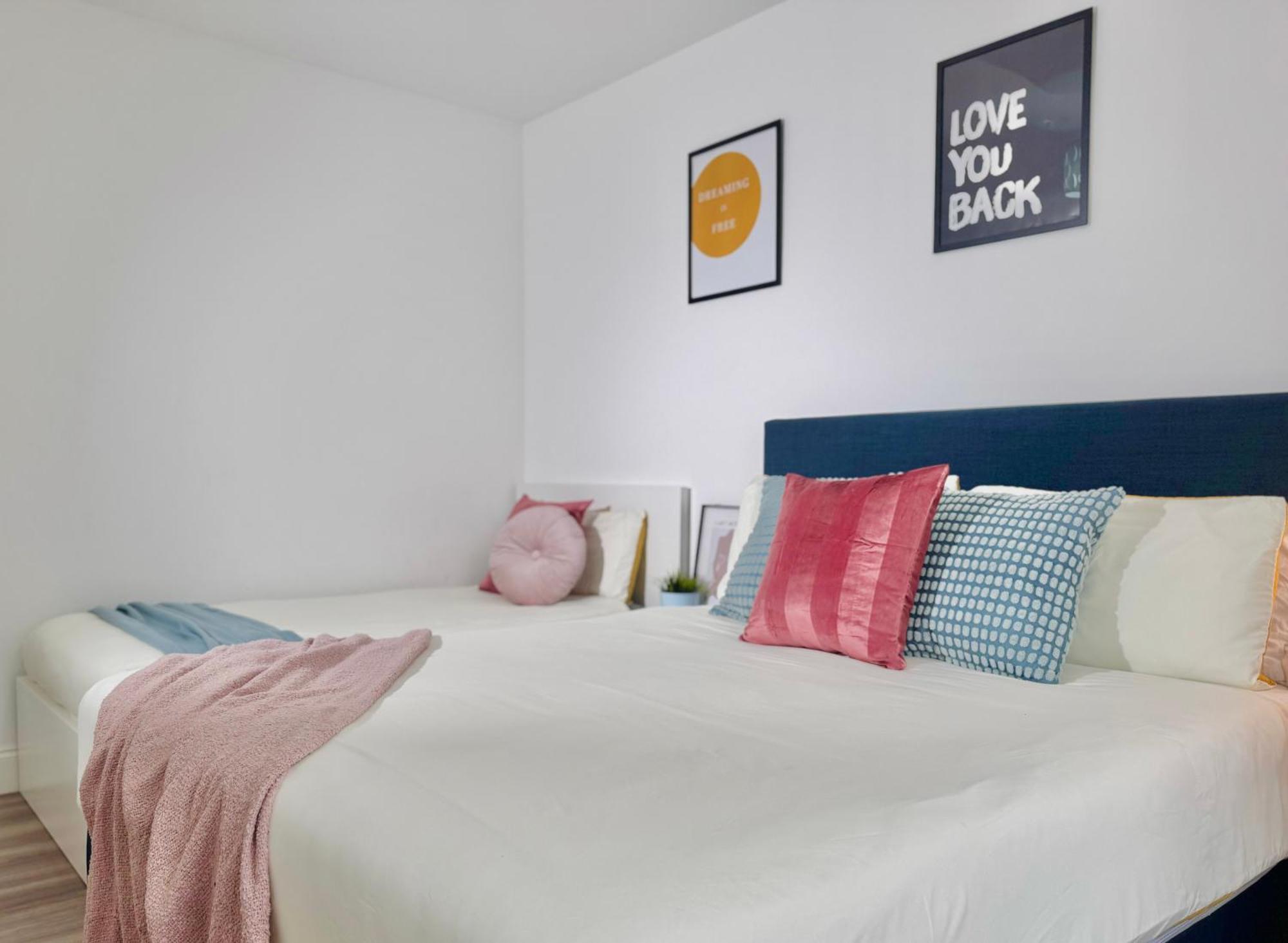 Cosy 1-Bed Flat 30Min To Central London & Parking Εξωτερικό φωτογραφία