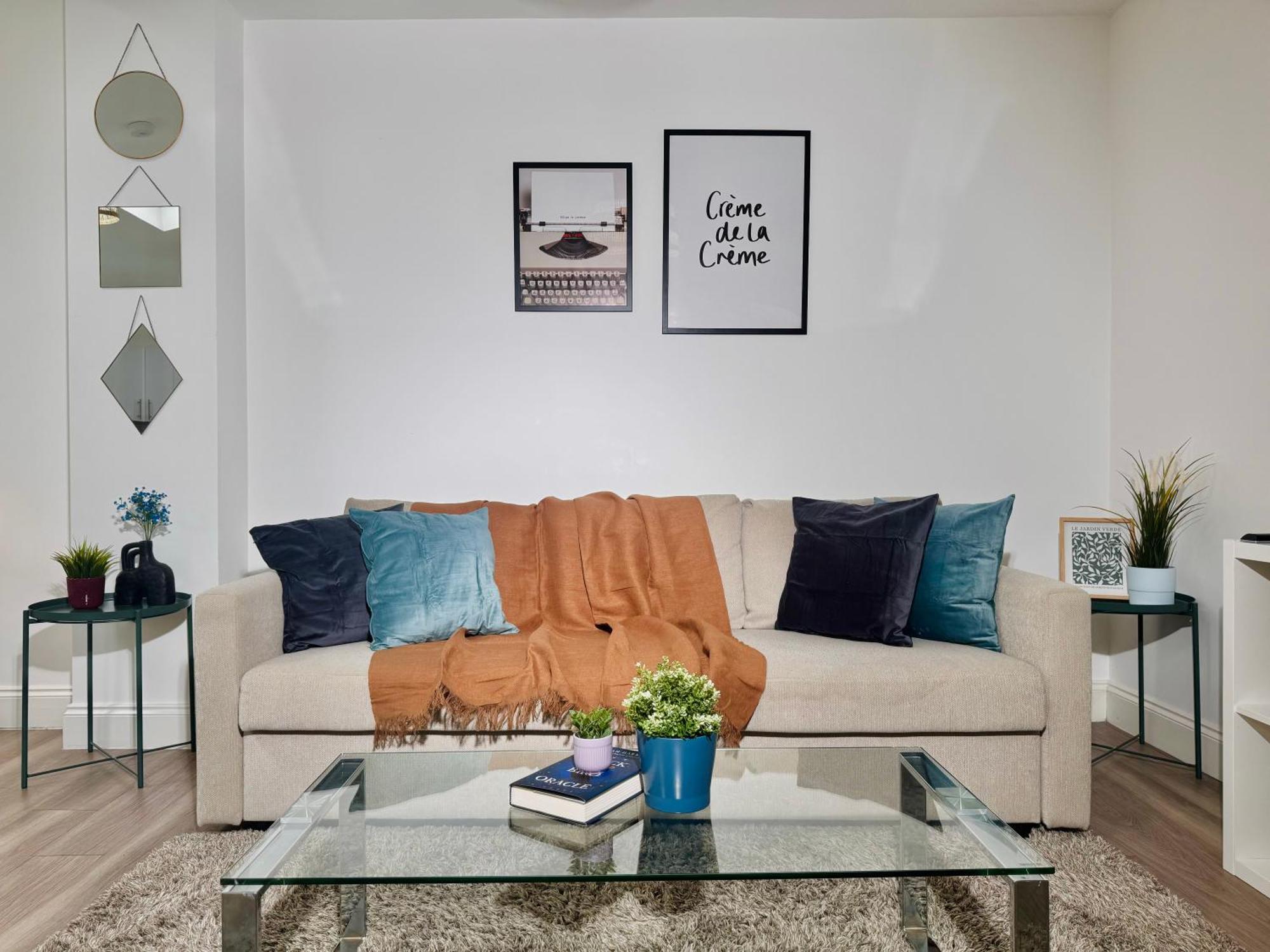 Cosy 1-Bed Flat 30Min To Central London & Parking Εξωτερικό φωτογραφία